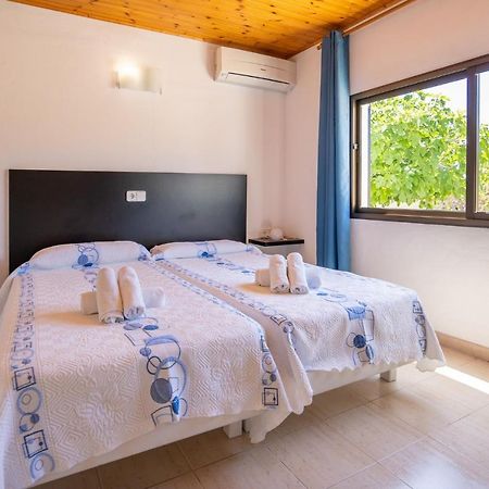 Bettina & Birgitta - Formentera Break Villa Ес Пухолс Екстериор снимка